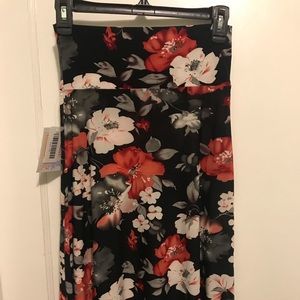 LuLaRoe Azure skirt